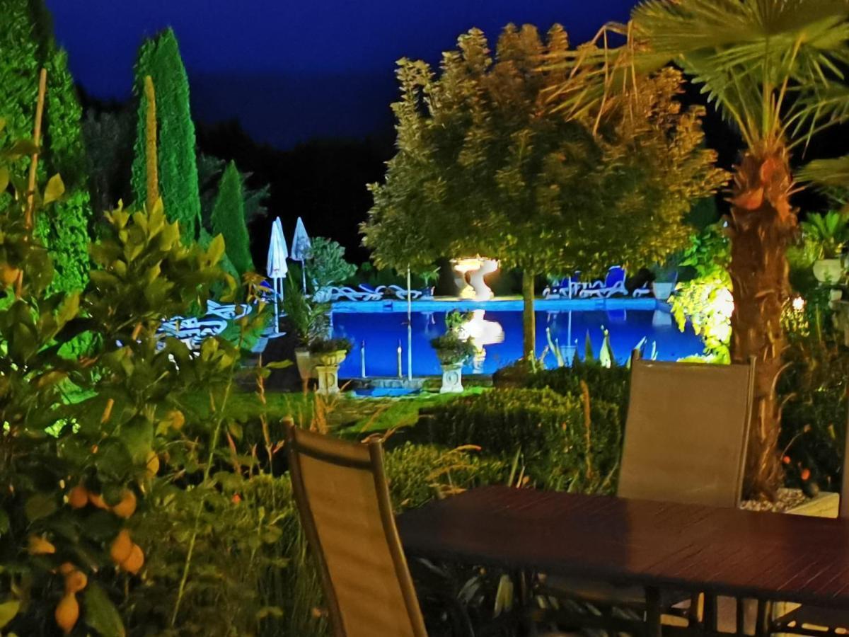 Hotel Lenzenhof Оберау Екстериор снимка